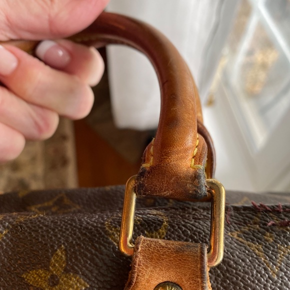 Louis Vuitton Speedy Handbag - Picture 2 of 16